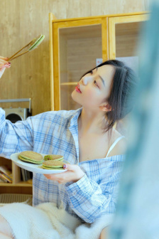 玉蒲团